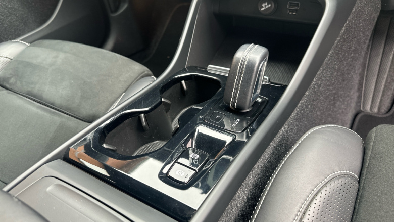 Volvo Xc40 2.0 D4 [190] R DESIGN 5dr AWD Geartronic Diesel Estate